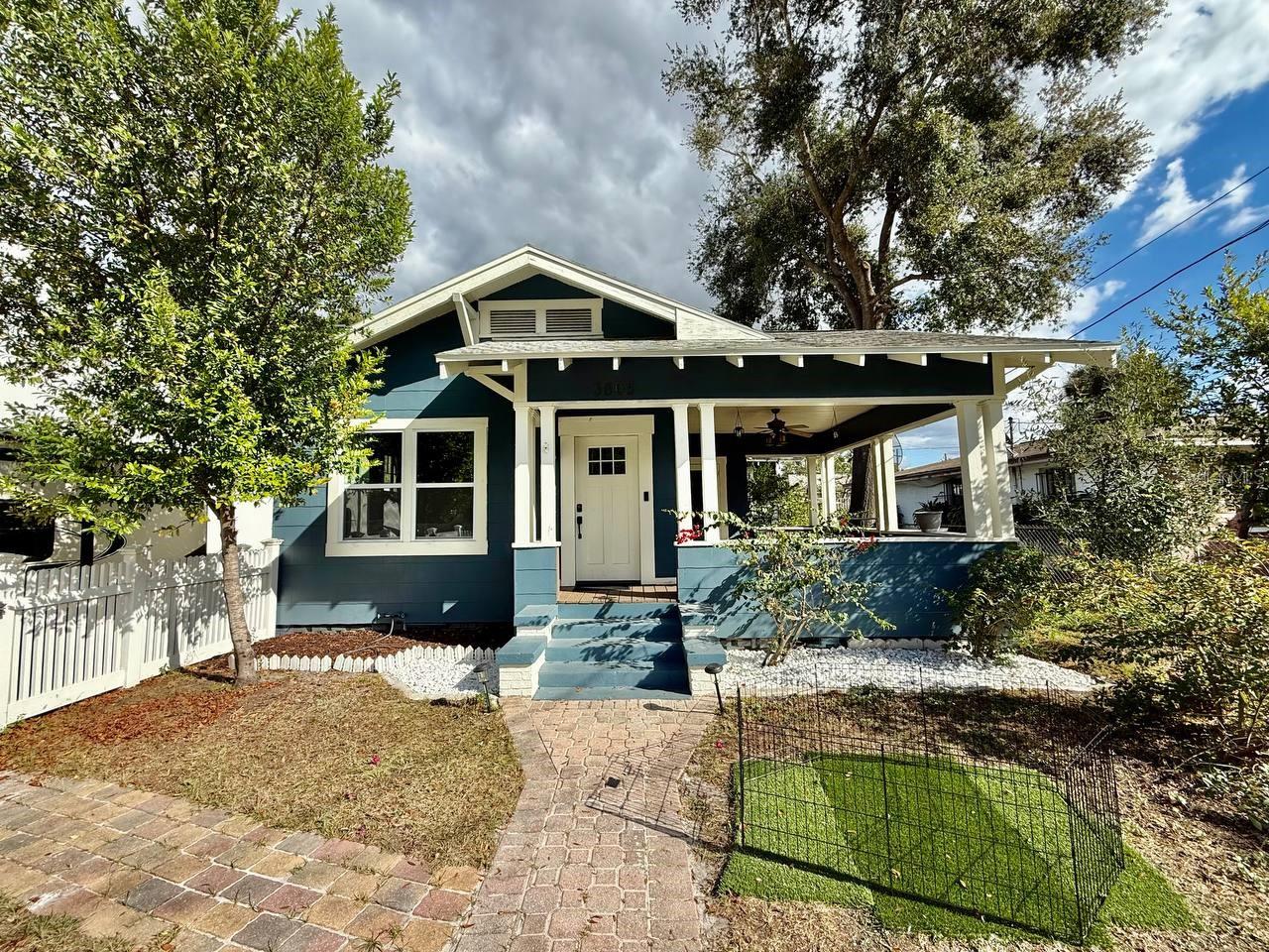 Image 2 of 33 For 3805 Arlington Avenue