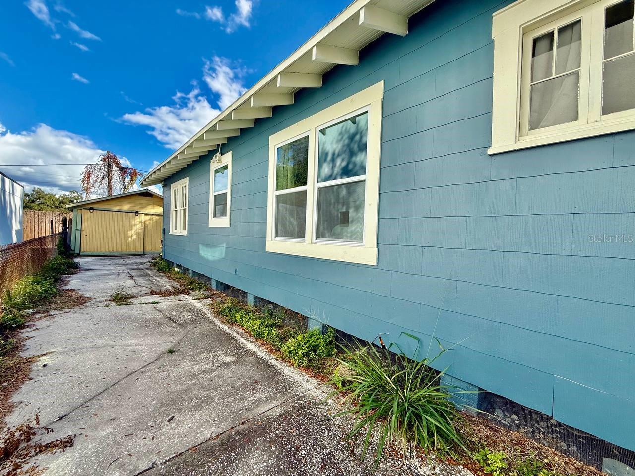 Image 30 of 33 For 3805 Arlington Avenue