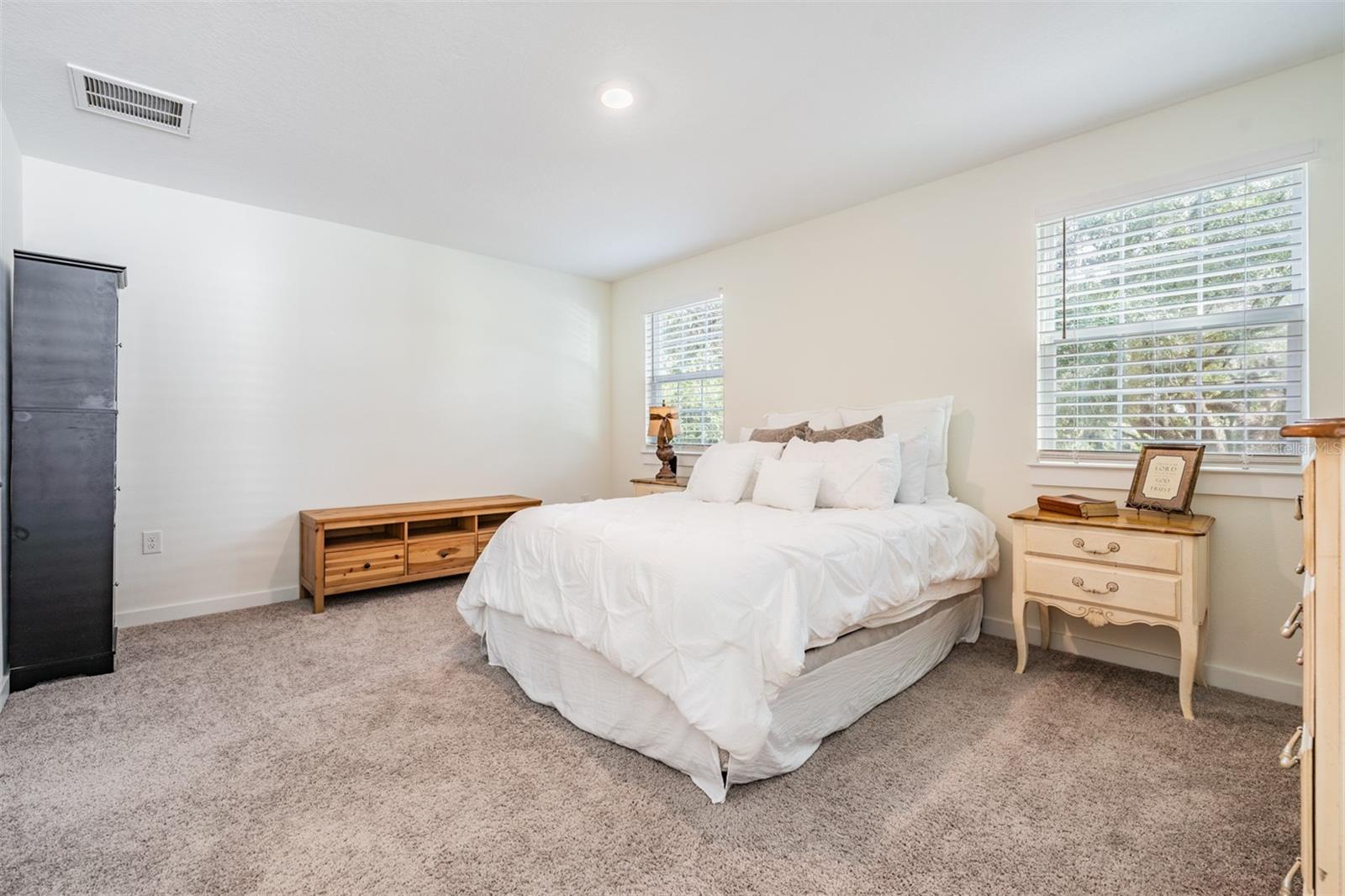 Image 23 of 85 For 17415 Sweetwater Road