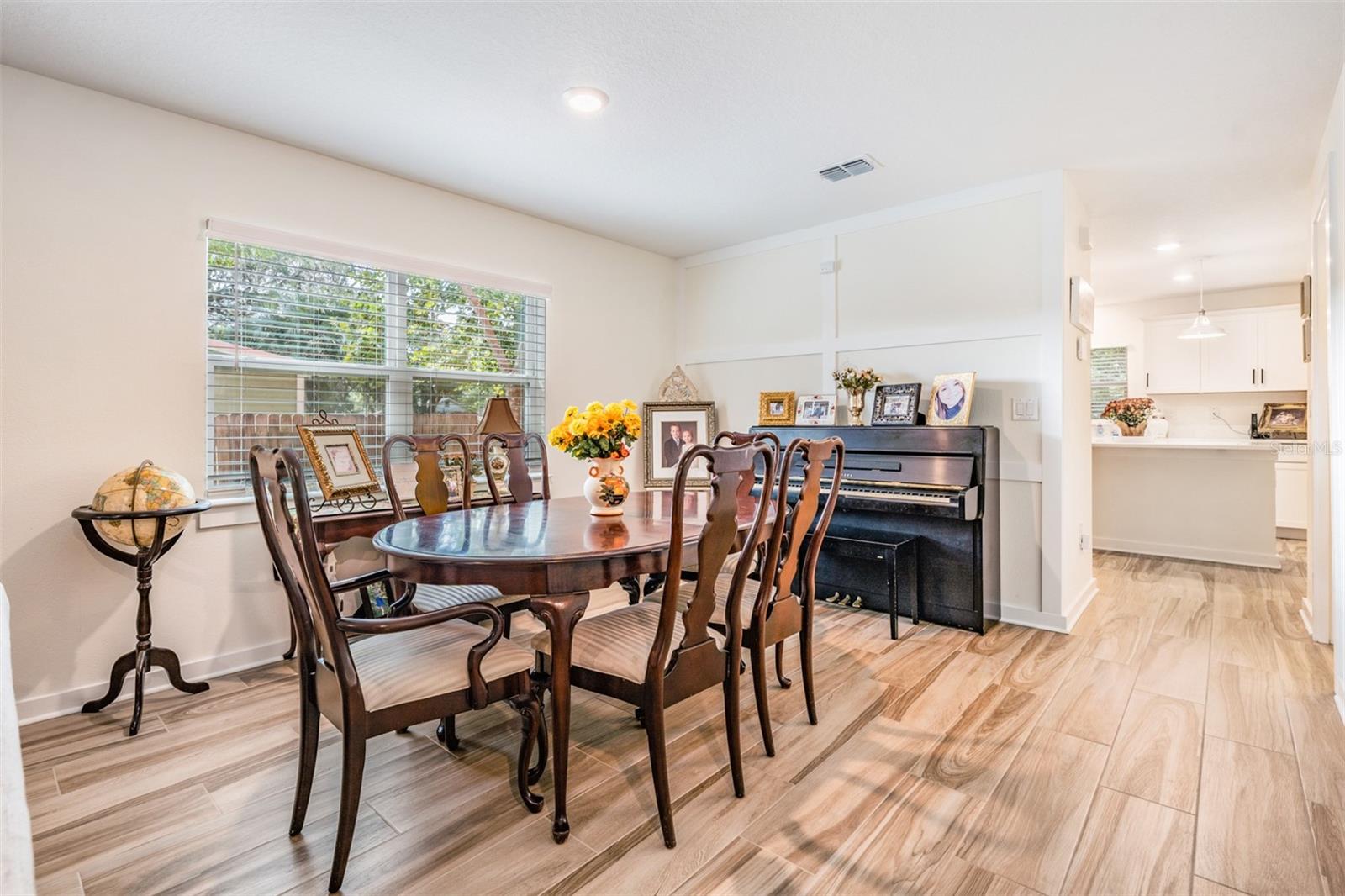 Image 9 of 85 For 17415 Sweetwater Road