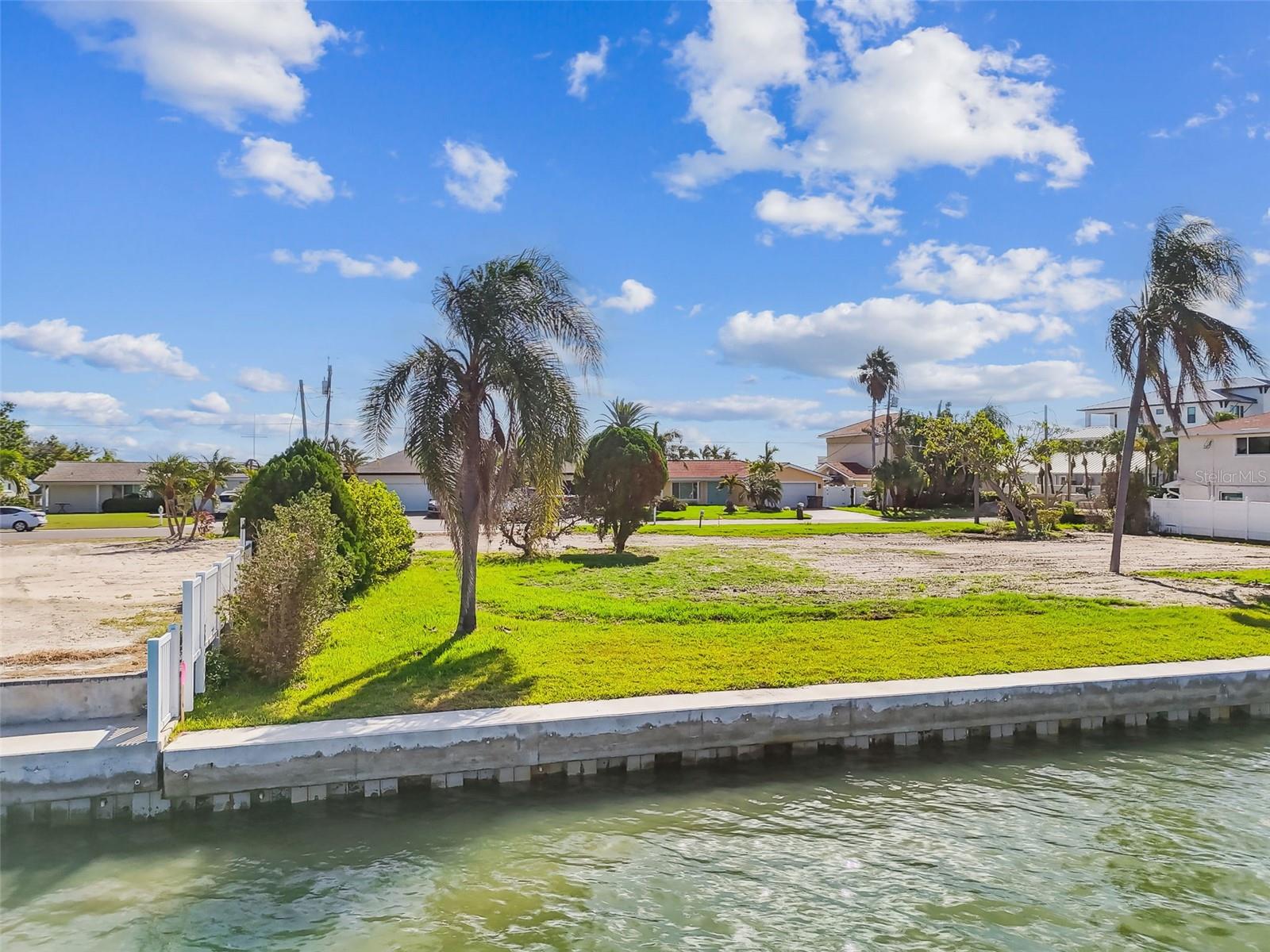 Image 4 of 39 For 570 Johns Pass Avenue