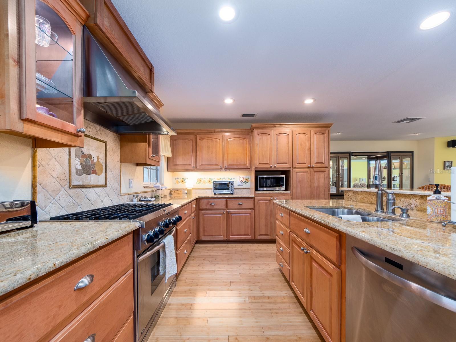 Image 14 of 58 For 1140 81st Street S