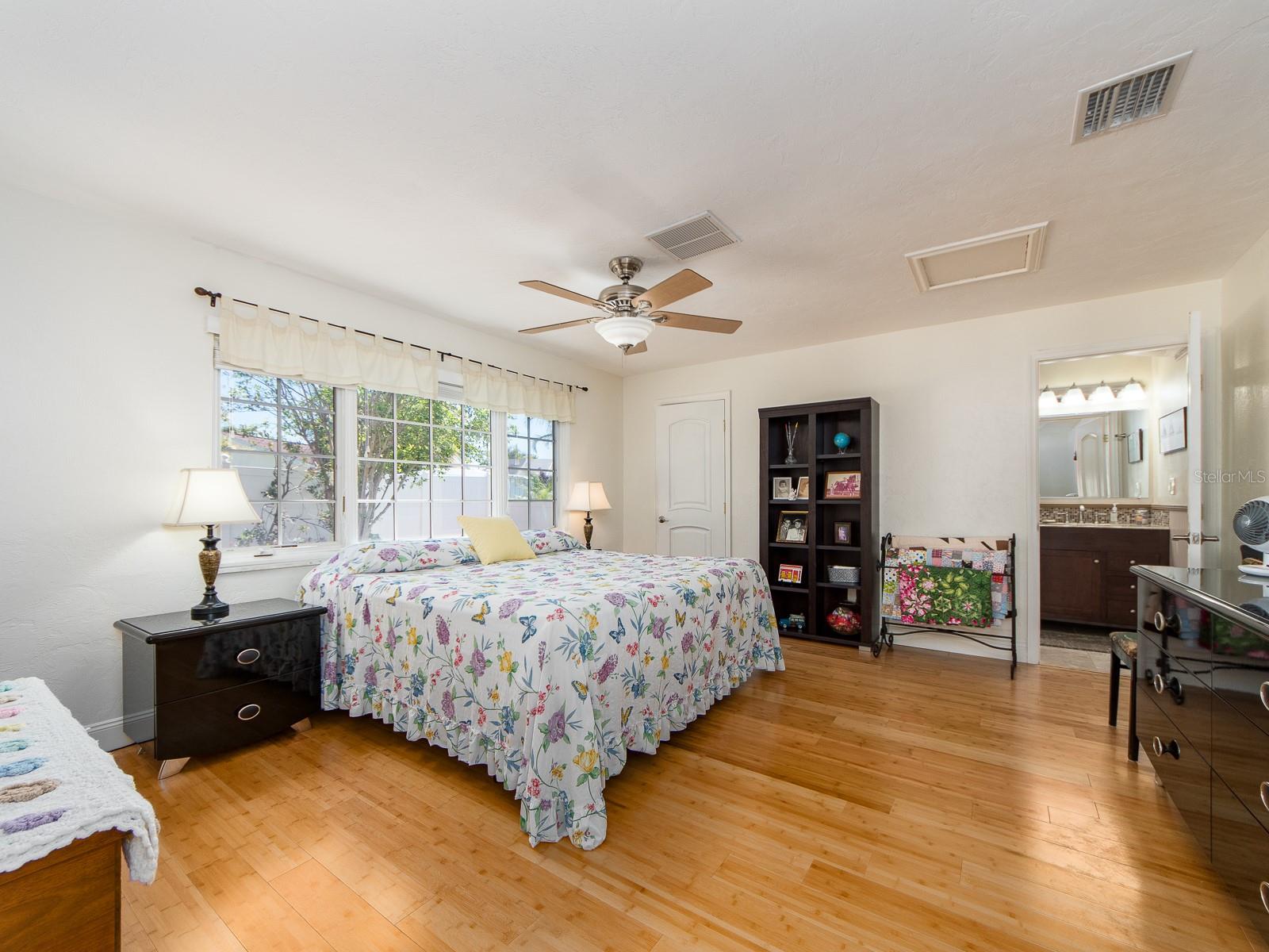 Image 31 of 58 For 1140 81st Street S