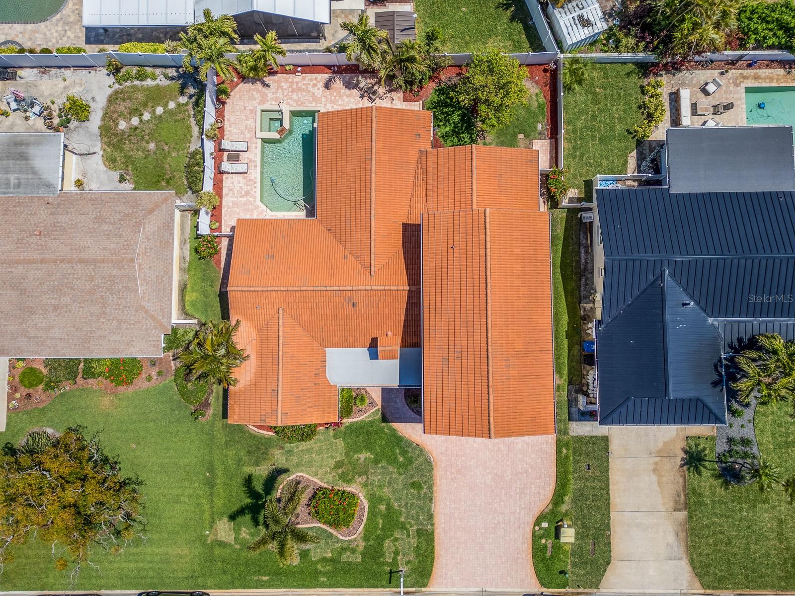 Image 4 of 58 For 1140 81st Street S