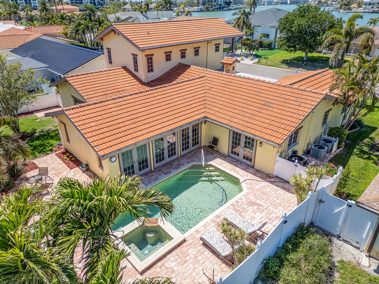 Image 5 of 58 For 1140 81st Street S