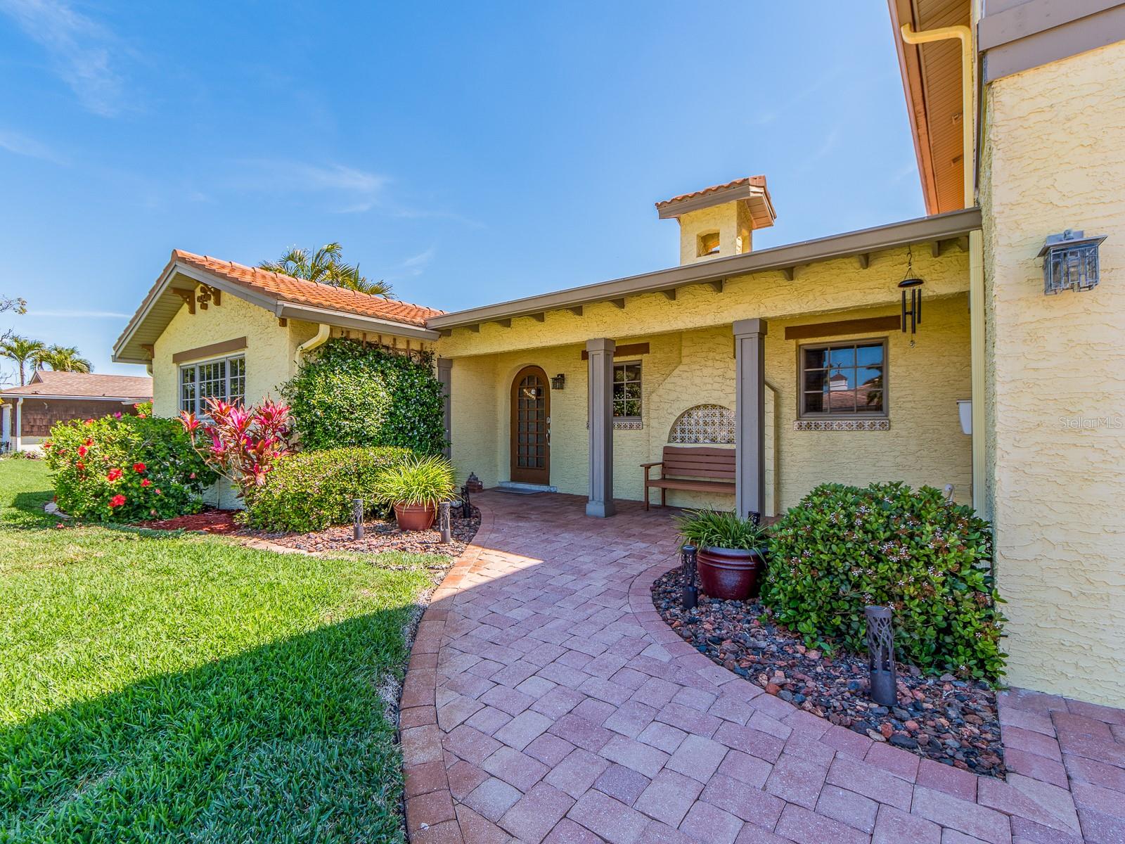 Image 6 of 58 For 1140 81st Street S