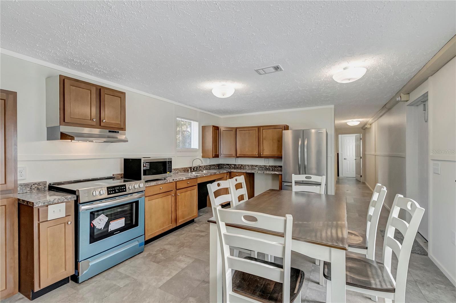 Image 8 of 38 For 6560 Avocado Street