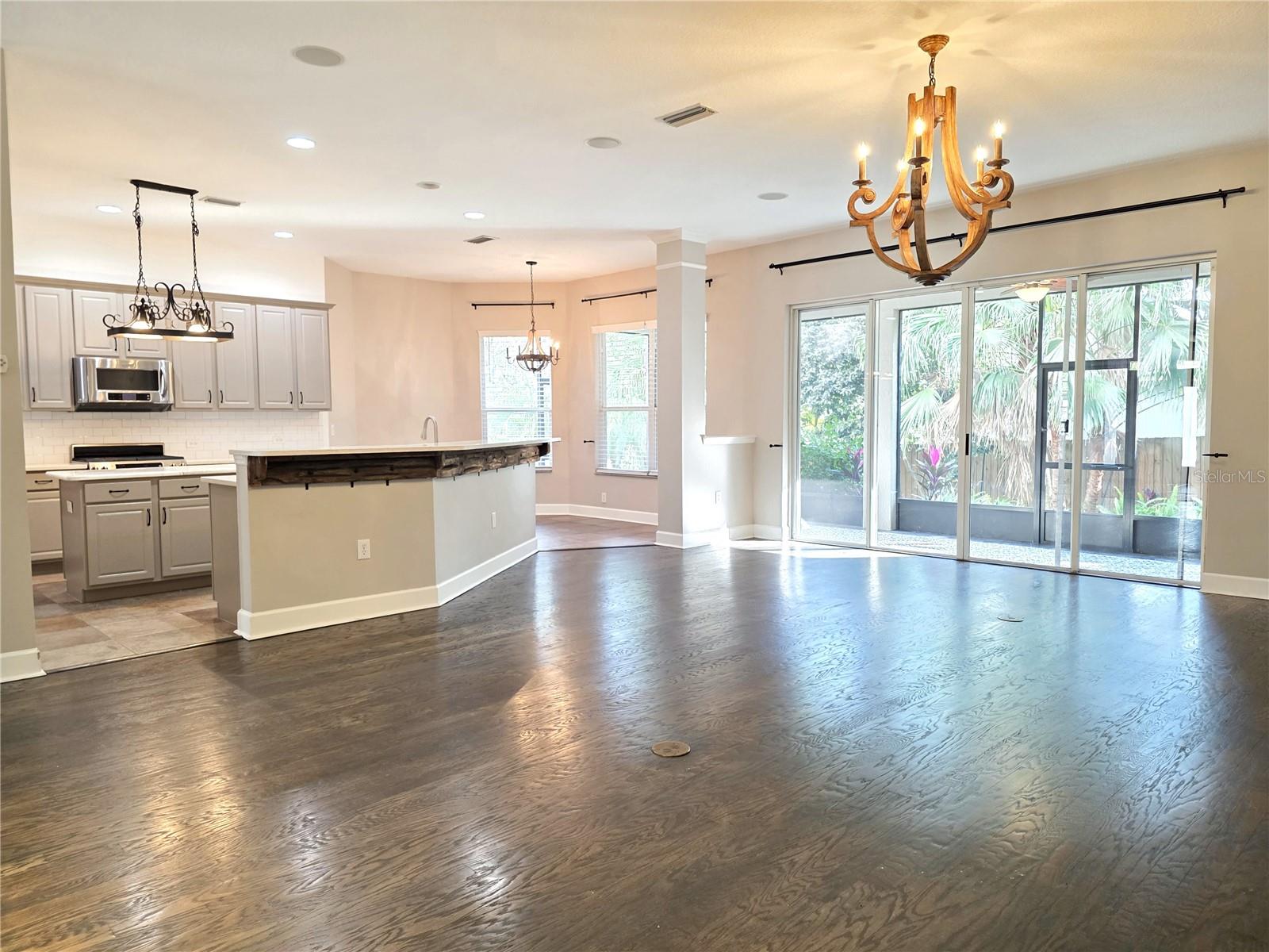 Image 6 of 19 For 511 Crowned Eagle Court