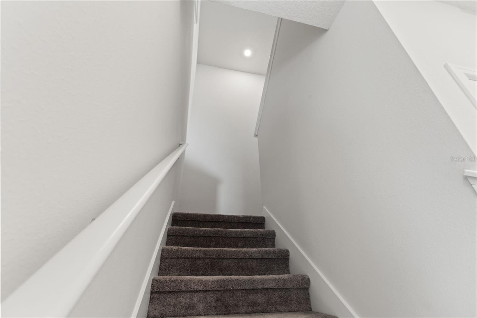 Image 11 of 40 For 31329 Amberview Bend