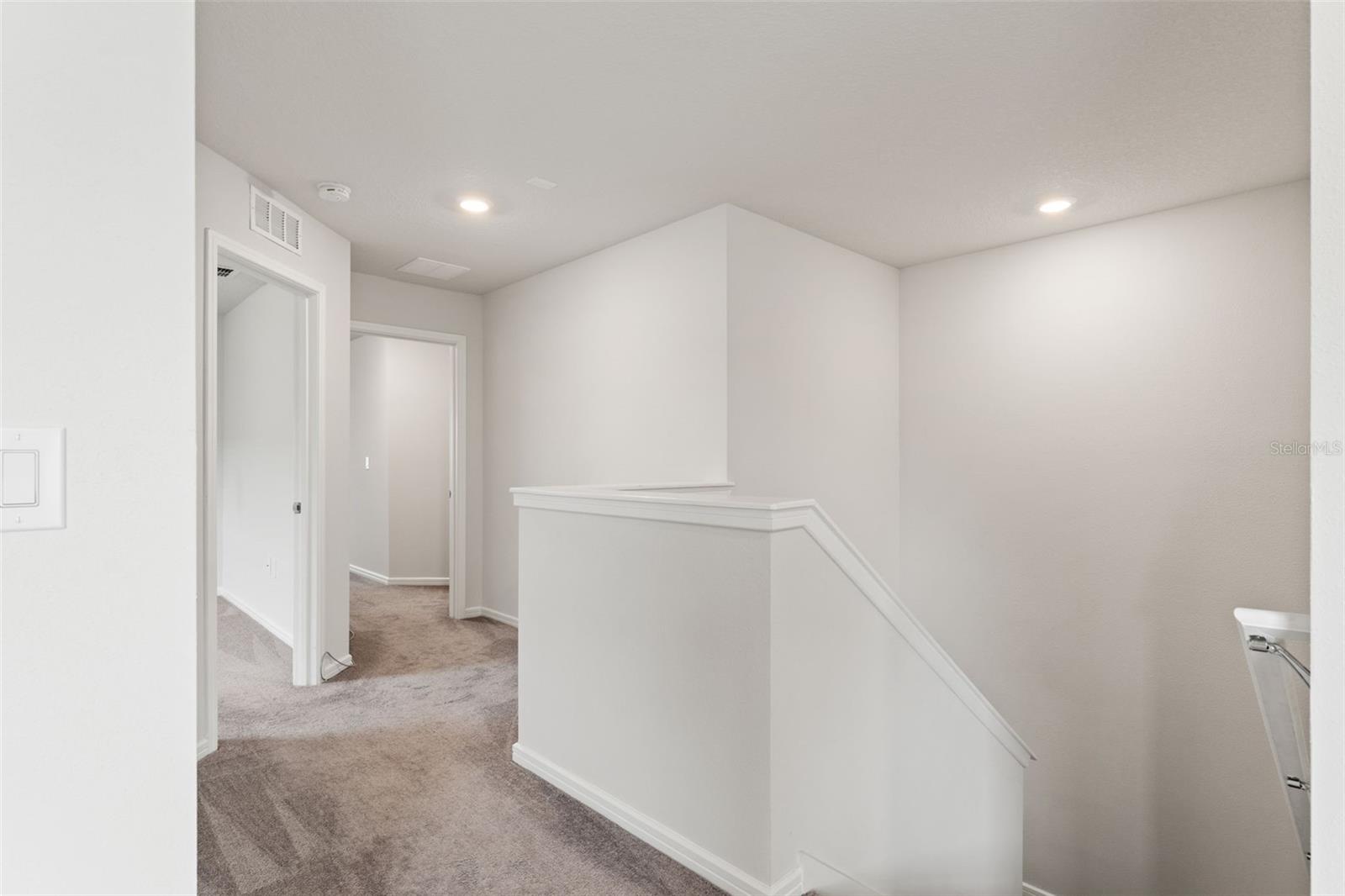 Image 13 of 40 For 31329 Amberview Bend