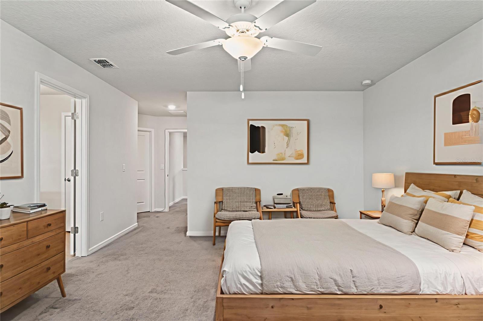 Image 17 of 40 For 31329 Amberview Bend