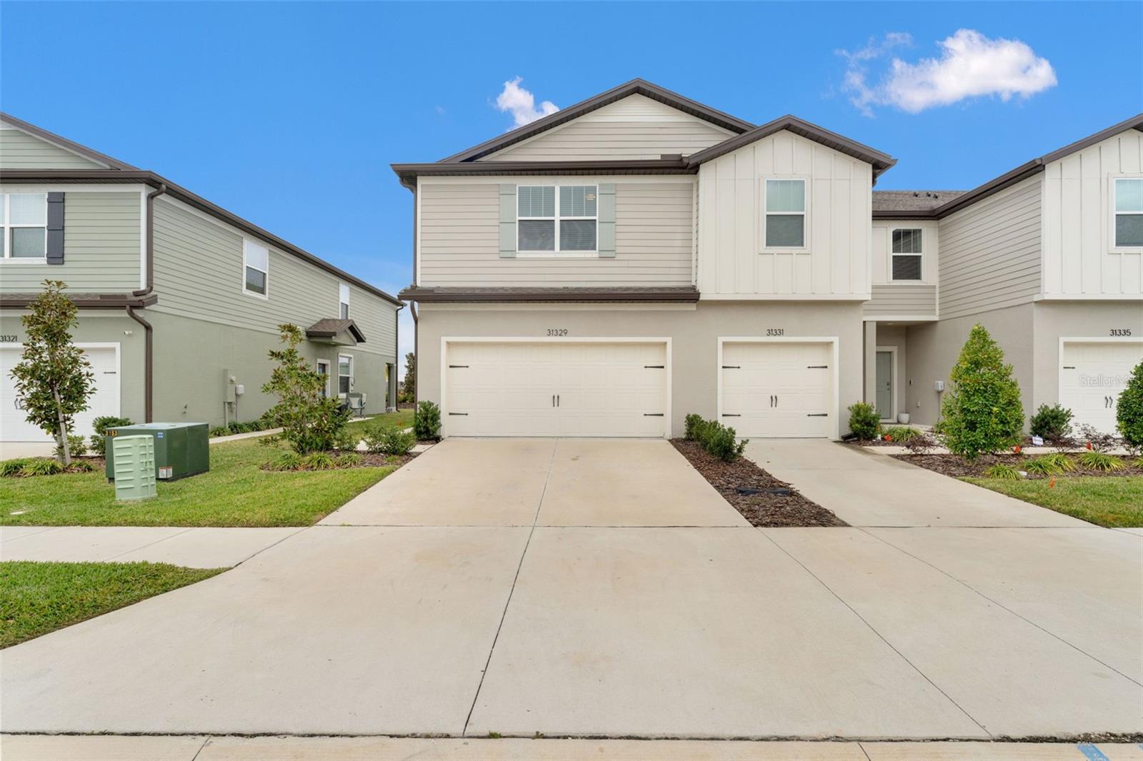 Image 37 of 40 For 31329 Amberview Bend