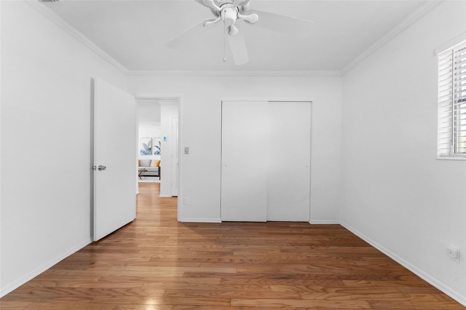 Image 21 of 35 For 11095 87th Avenue