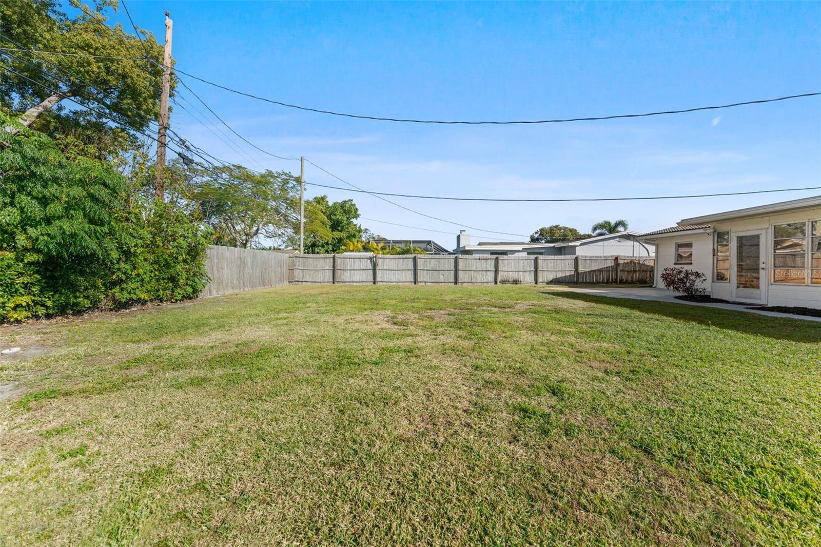 Image 31 of 35 For 11095 87th Avenue