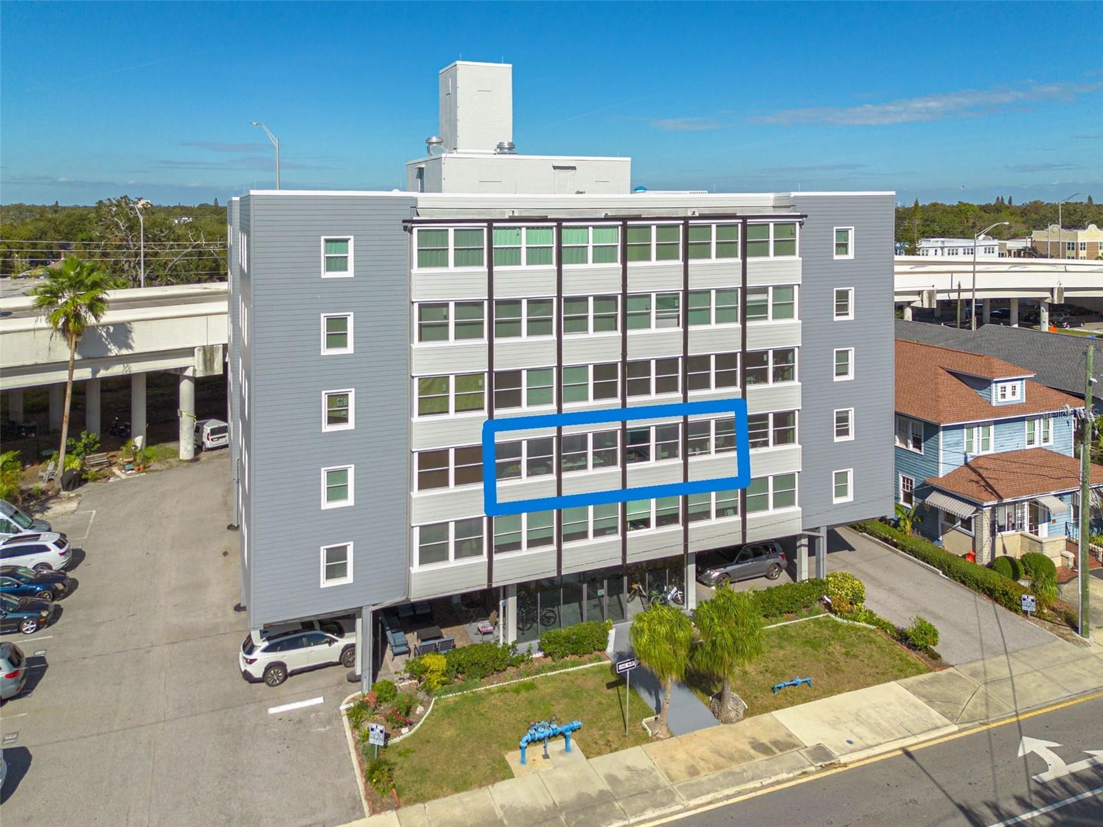 Details for 841 4th Avenue N 38, ST PETERSBURG, FL 33701