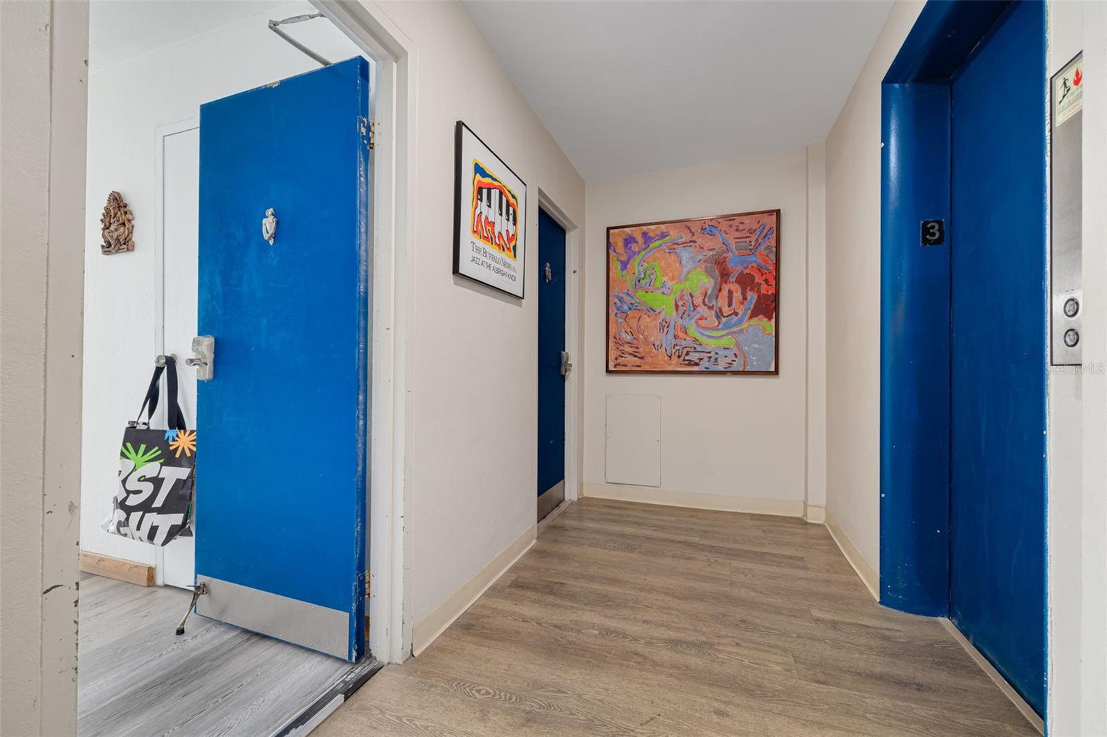 Image 2 of 24 For 841 4th Avenue N 38