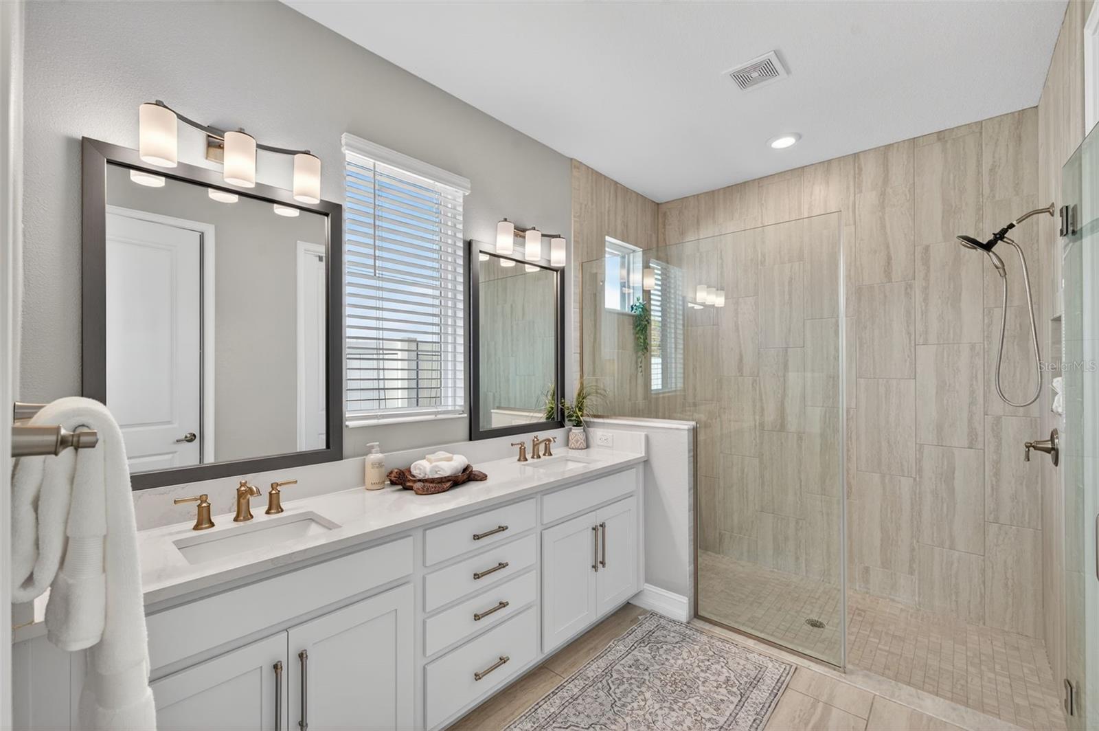 Image 33 of 80 For 4711 San Martino Drive