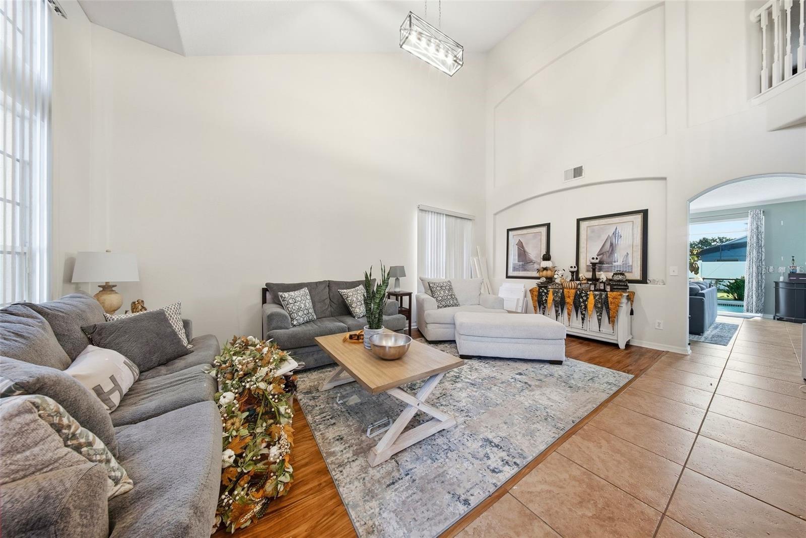 Image 25 of 70 For 328 Sahalli Court N