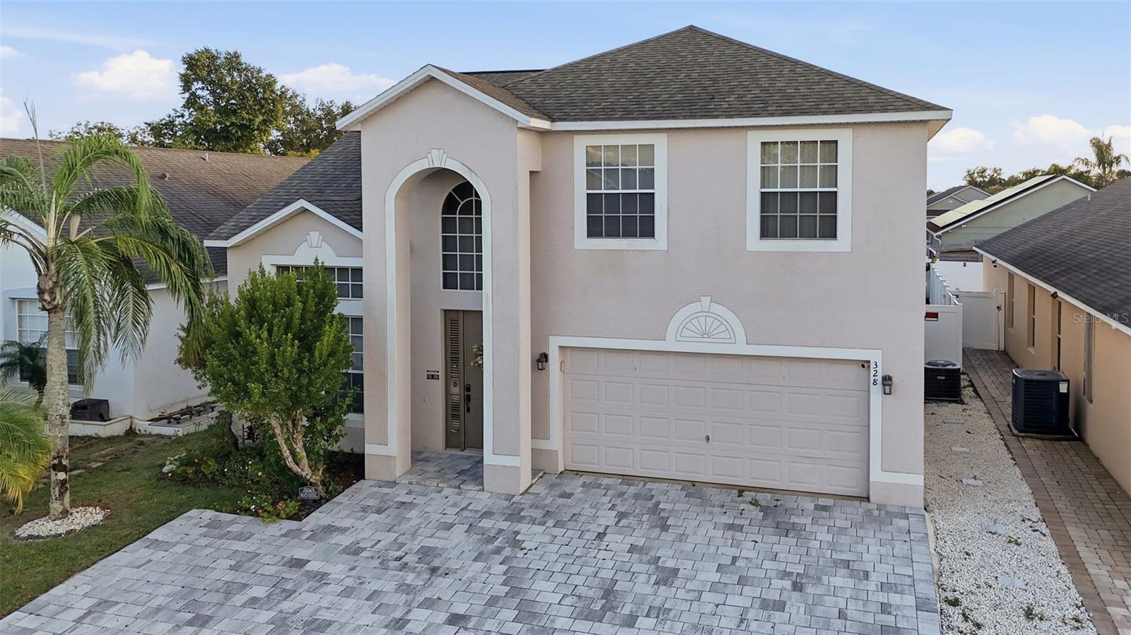 Image 3 of 70 For 328 Sahalli Court N