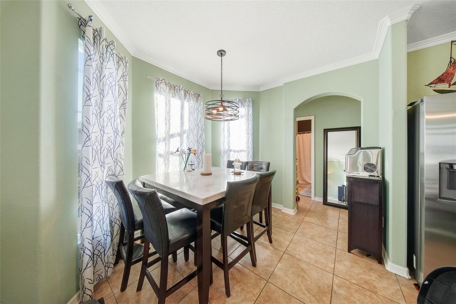 Image 41 of 70 For 328 Sahalli Court N