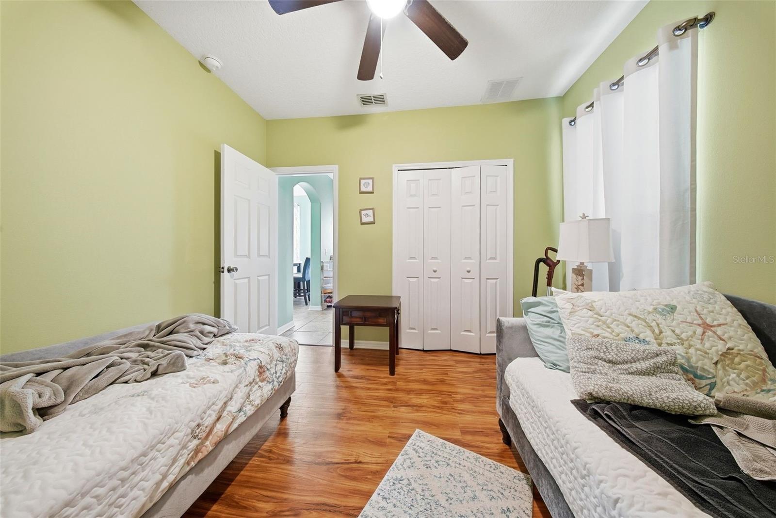 Image 43 of 70 For 328 Sahalli Court N