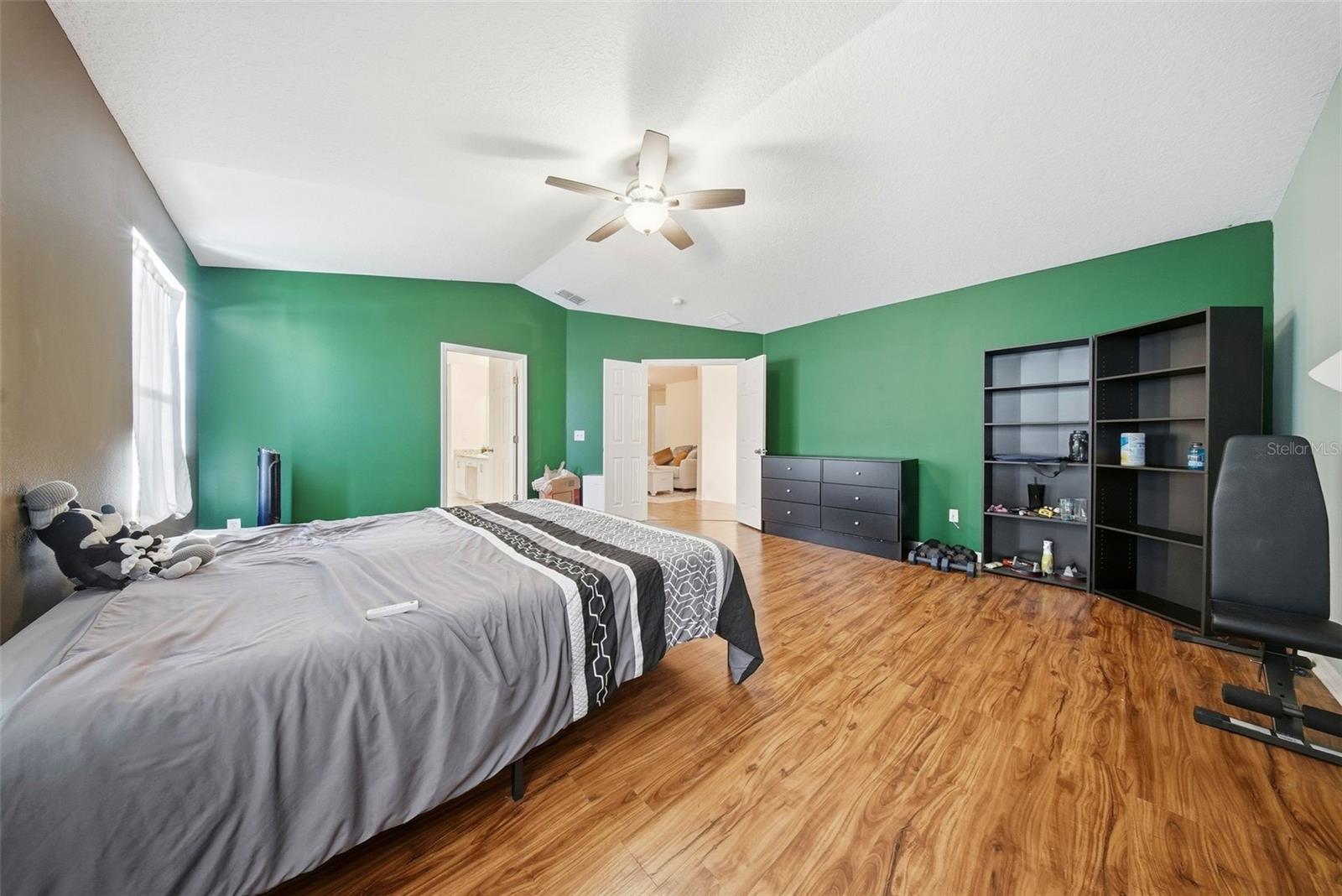 Image 48 of 70 For 328 Sahalli Court N