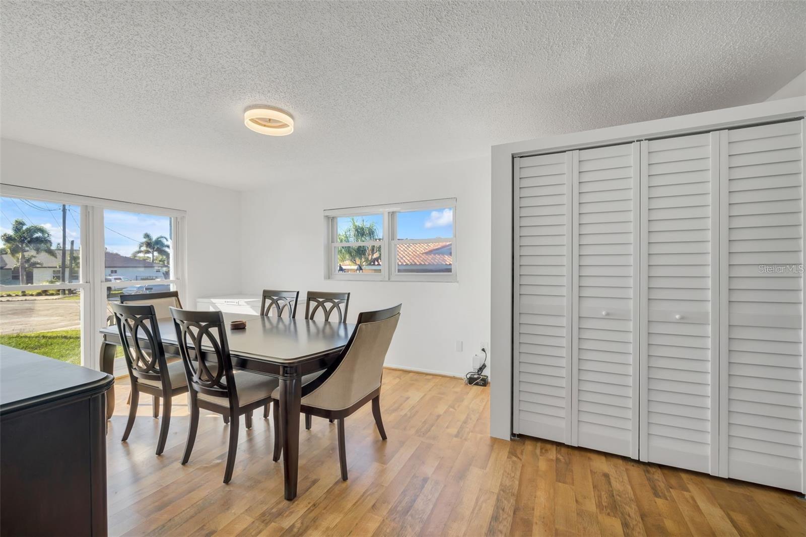 Image 11 of 36 For 821 White Heron Boulevard