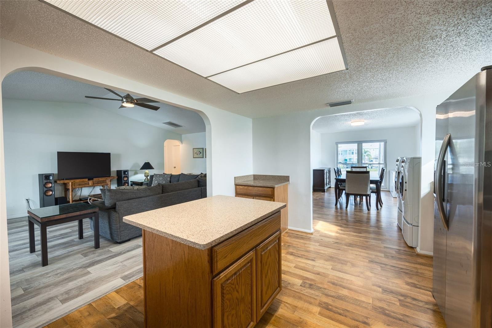 Image 16 of 36 For 821 White Heron Boulevard