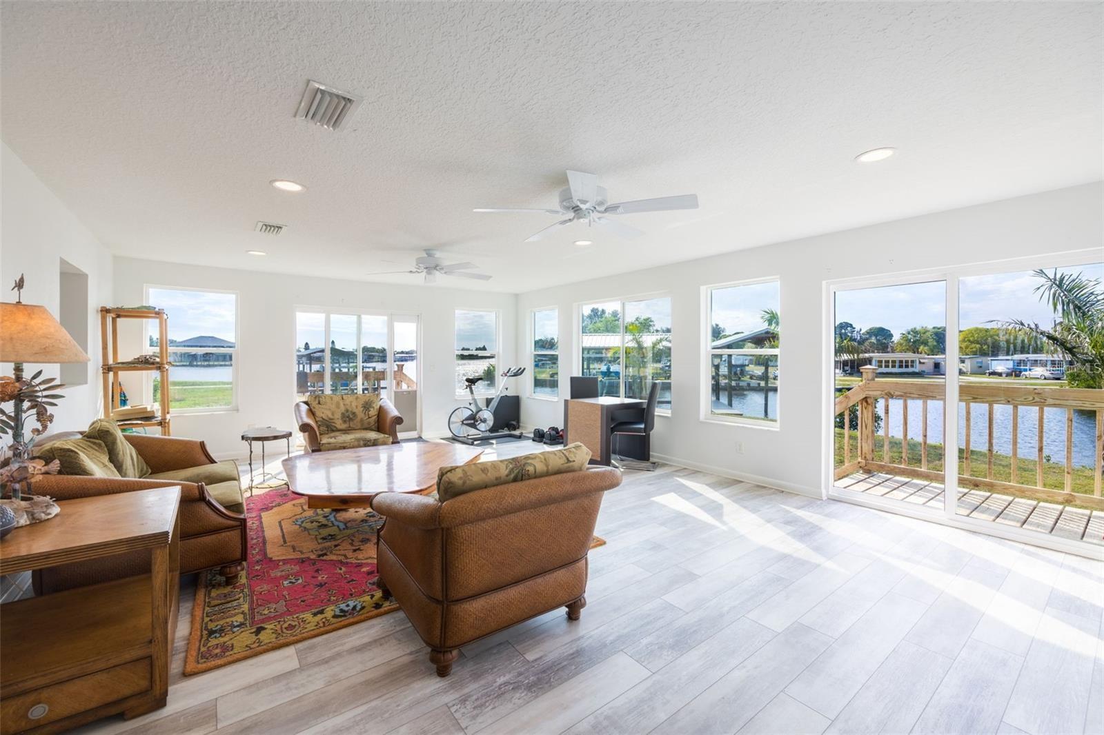 Image 17 of 36 For 821 White Heron Boulevard