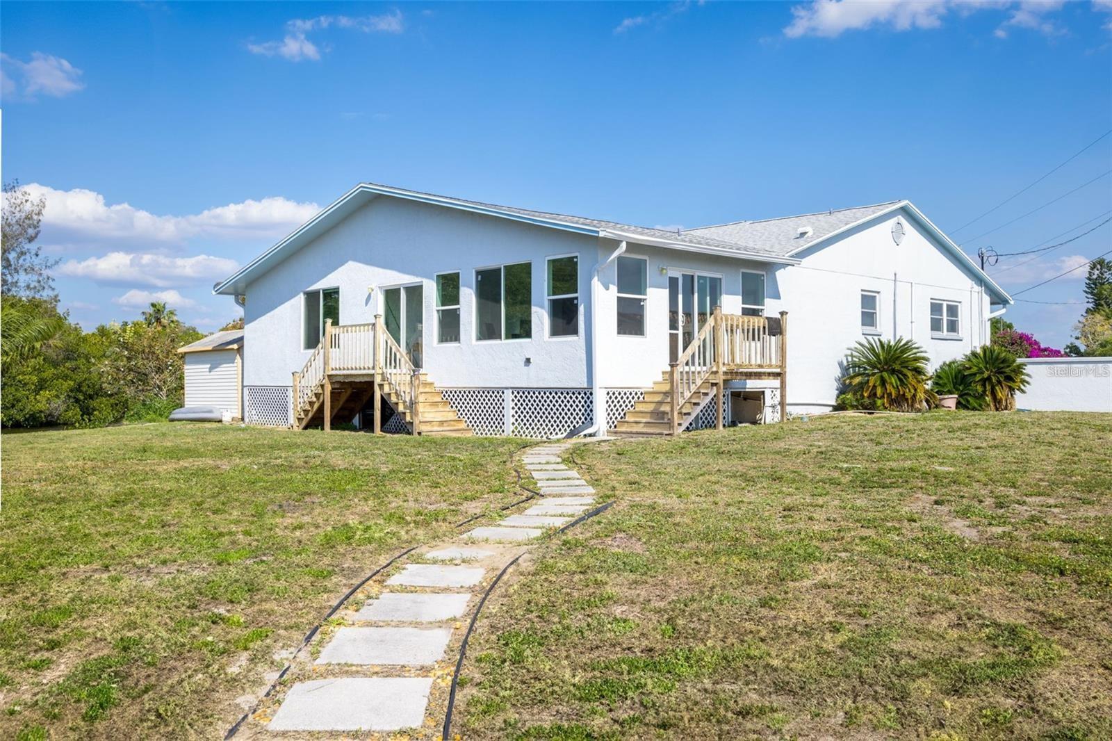 Image 6 of 36 For 821 White Heron Boulevard