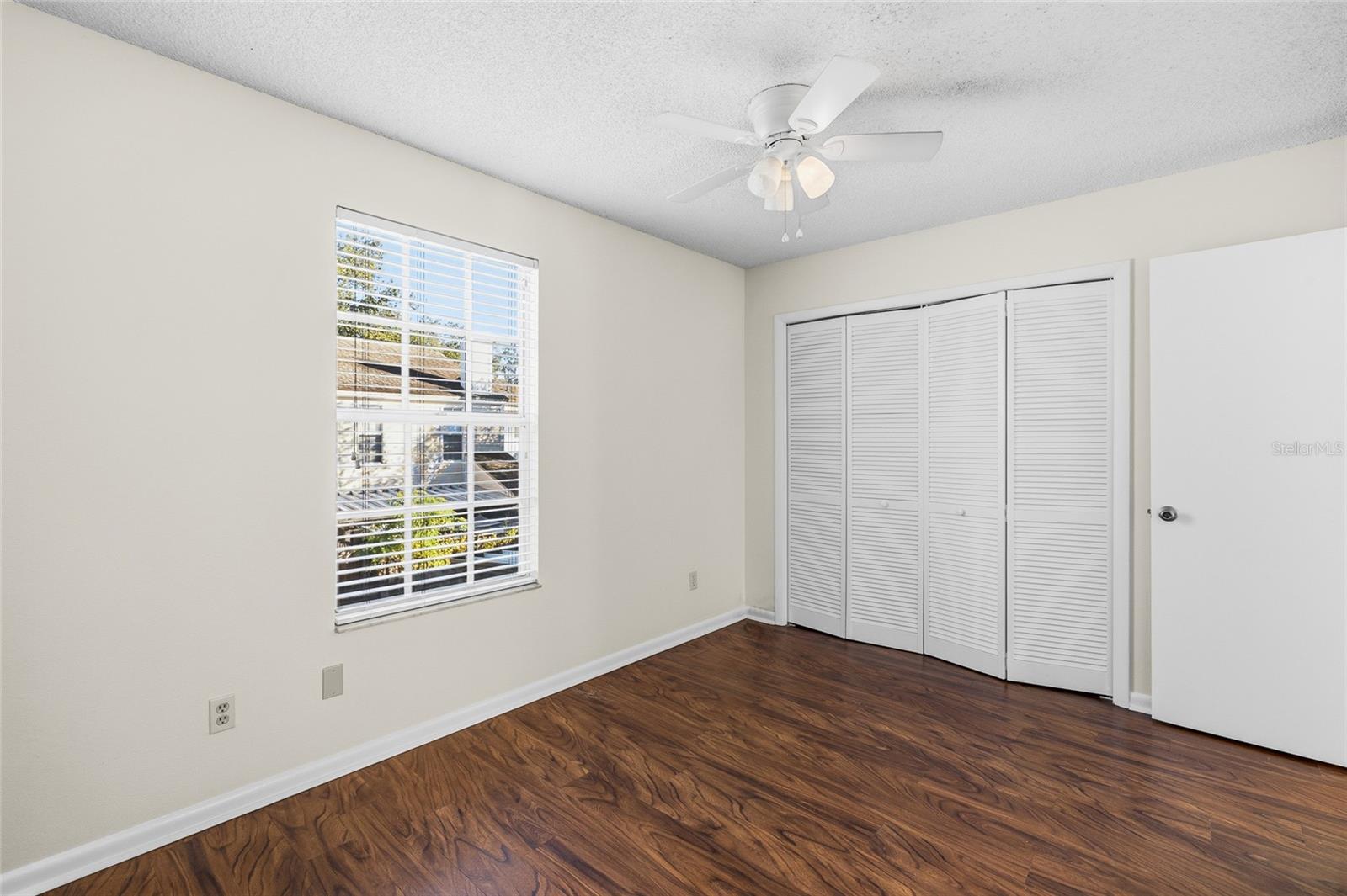 Image 17 of 31 For 1716 Mill Run Circle