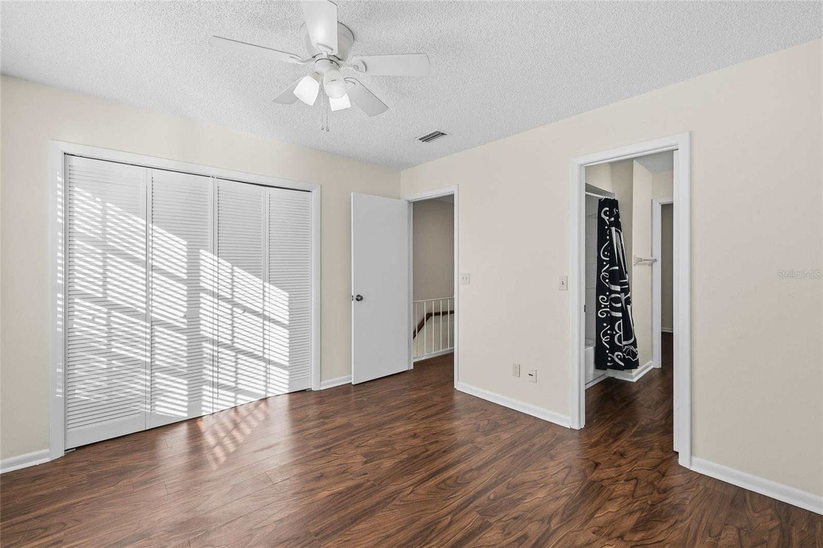 Image 22 of 31 For 1716 Mill Run Circle