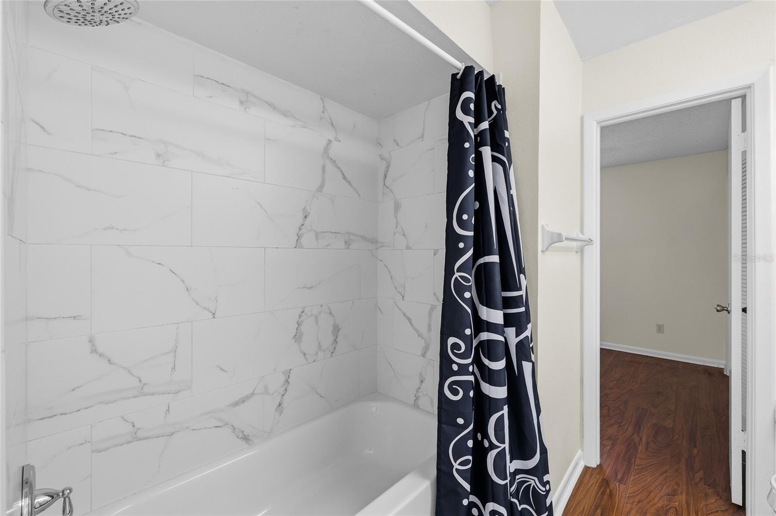 Image 26 of 31 For 1716 Mill Run Circle