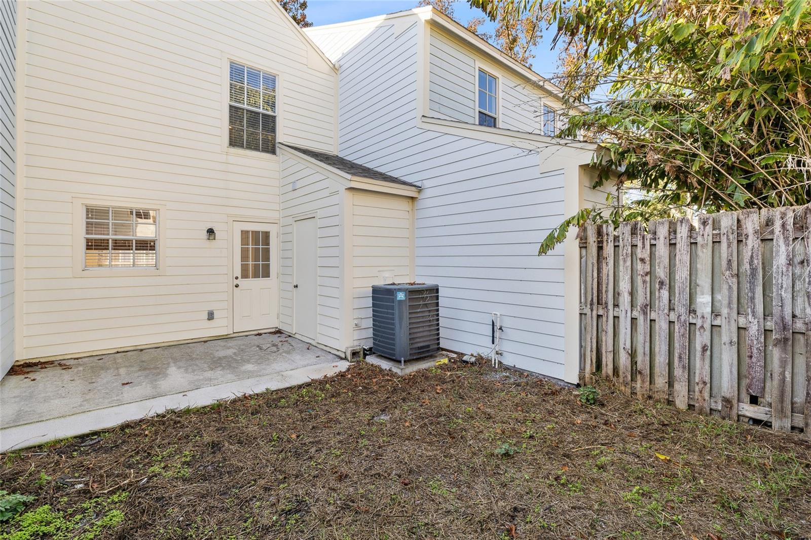 Image 27 of 31 For 1716 Mill Run Circle