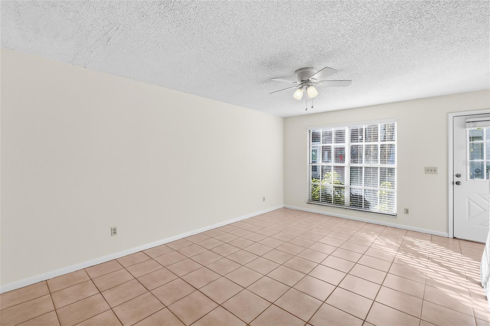 Image 7 of 31 For 1716 Mill Run Circle