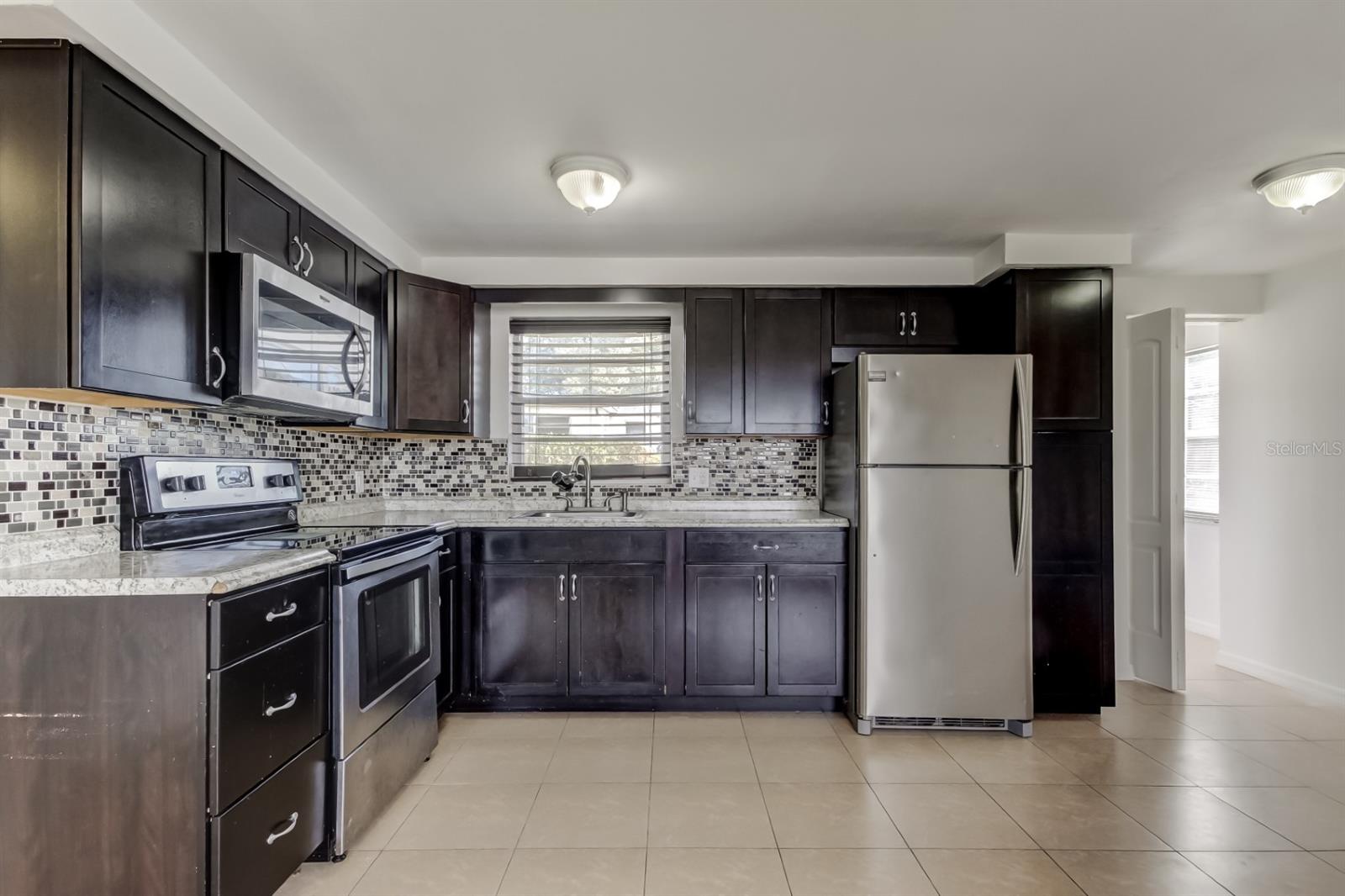 Image 11 of 37 For 3510 Linkwood Street