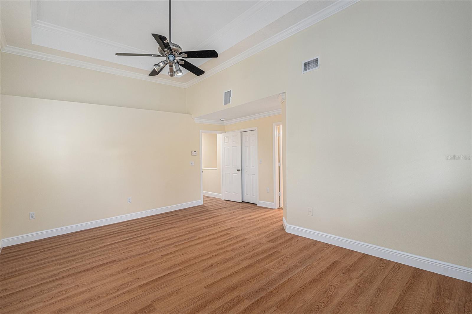 Image 12 of 26 For 111 Melville Avenue 2