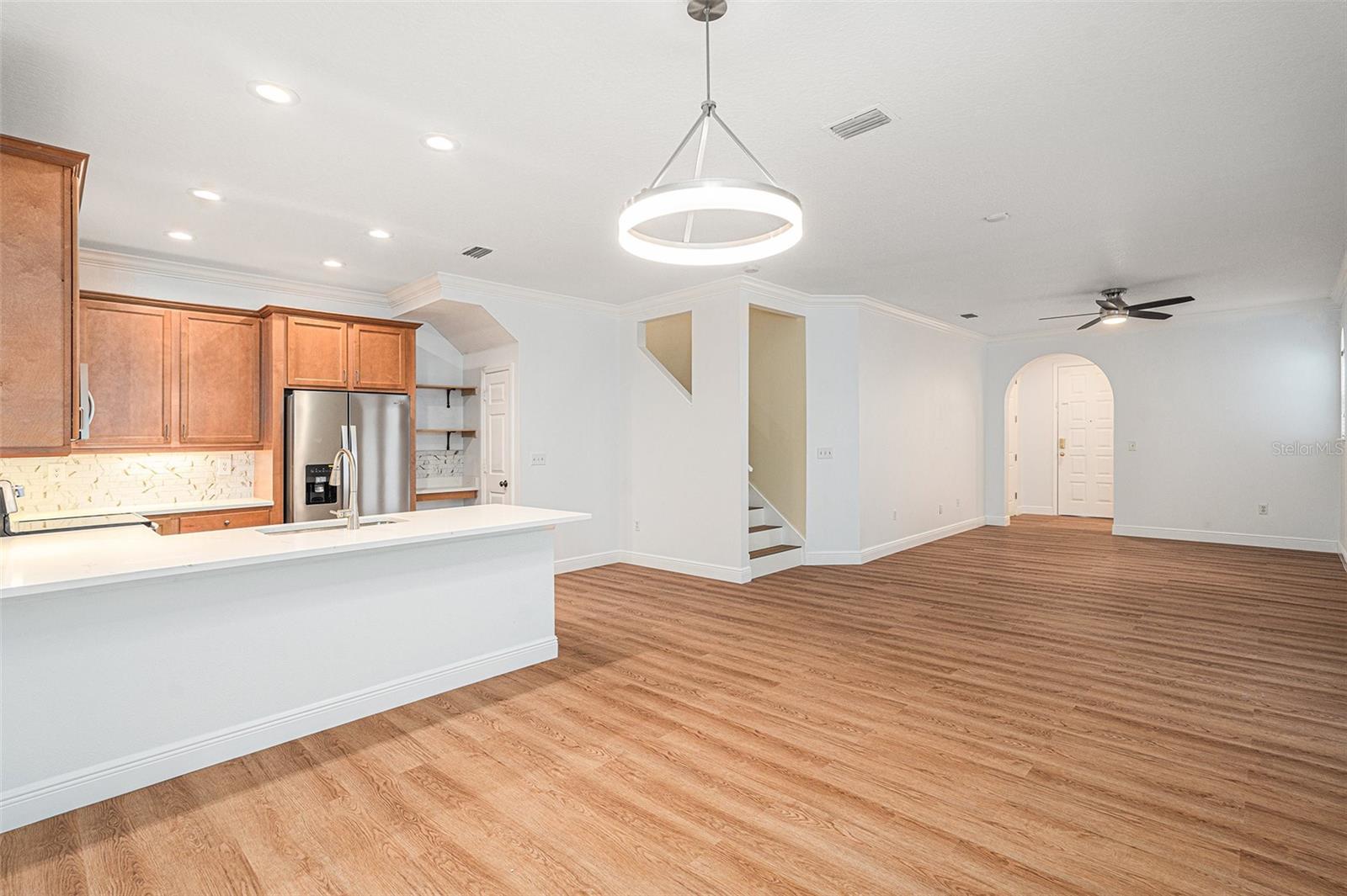 Image 5 of 26 For 111 Melville Avenue 2