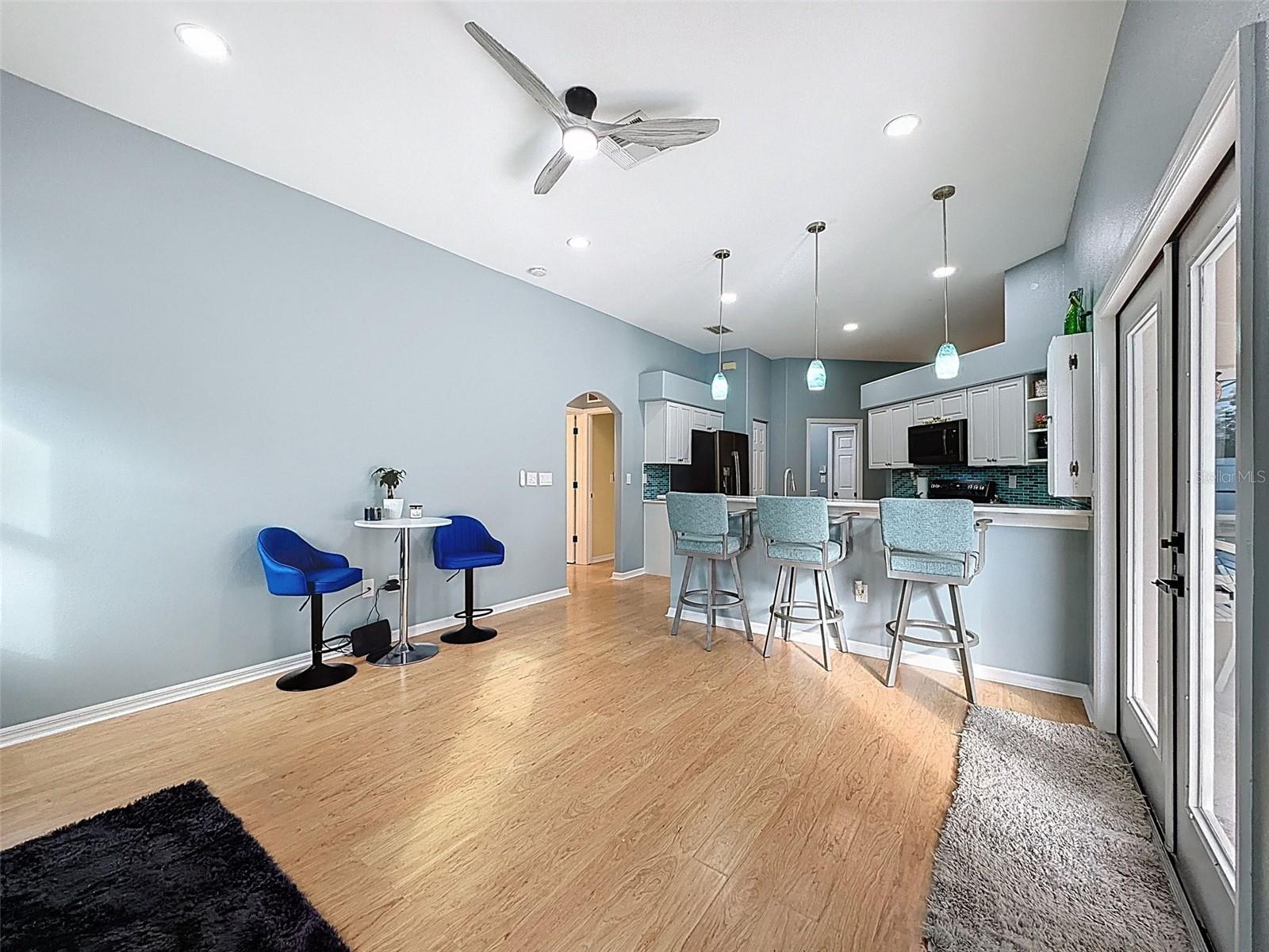 Image 18 of 61 For 724 Cypress Park Avenue