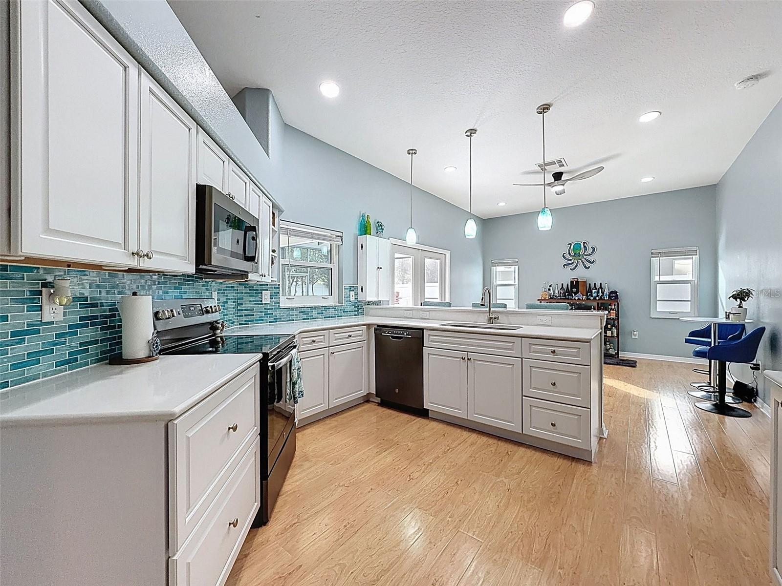 Image 2 of 61 For 724 Cypress Park Avenue