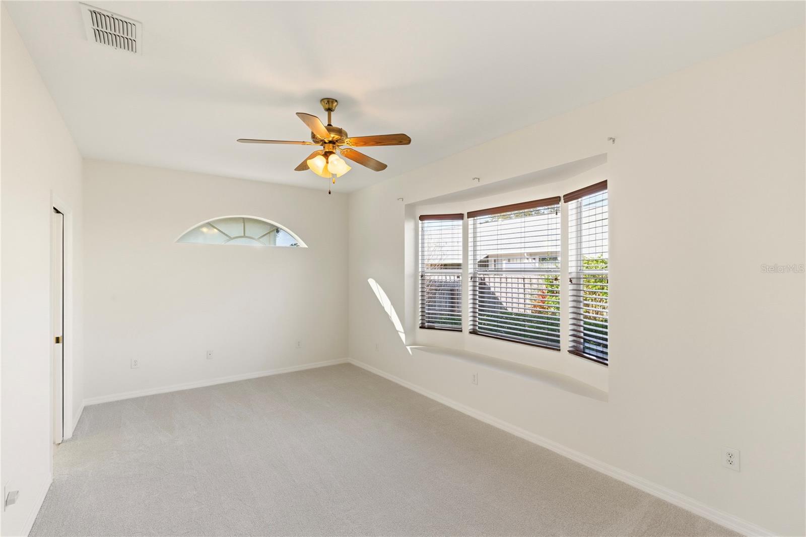 Image 13 of 38 For 2142 Andrews Court