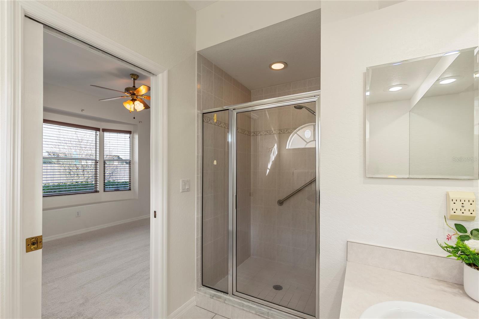 Image 18 of 38 For 2142 Andrews Court