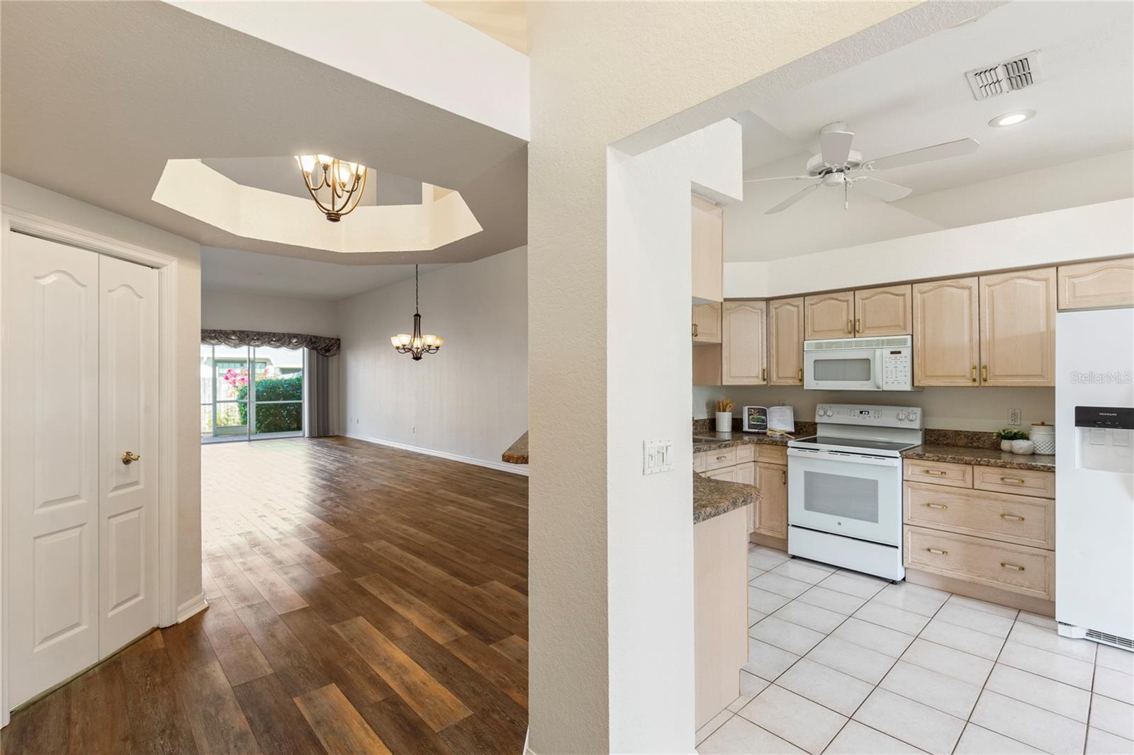 Image 4 of 38 For 2142 Andrews Court