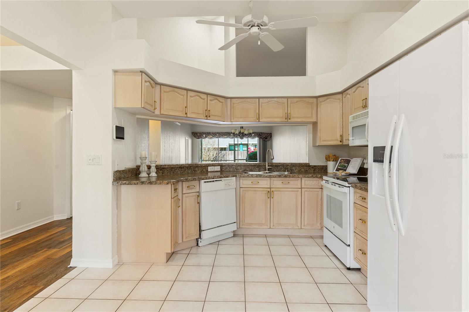 Image 7 of 38 For 2142 Andrews Court