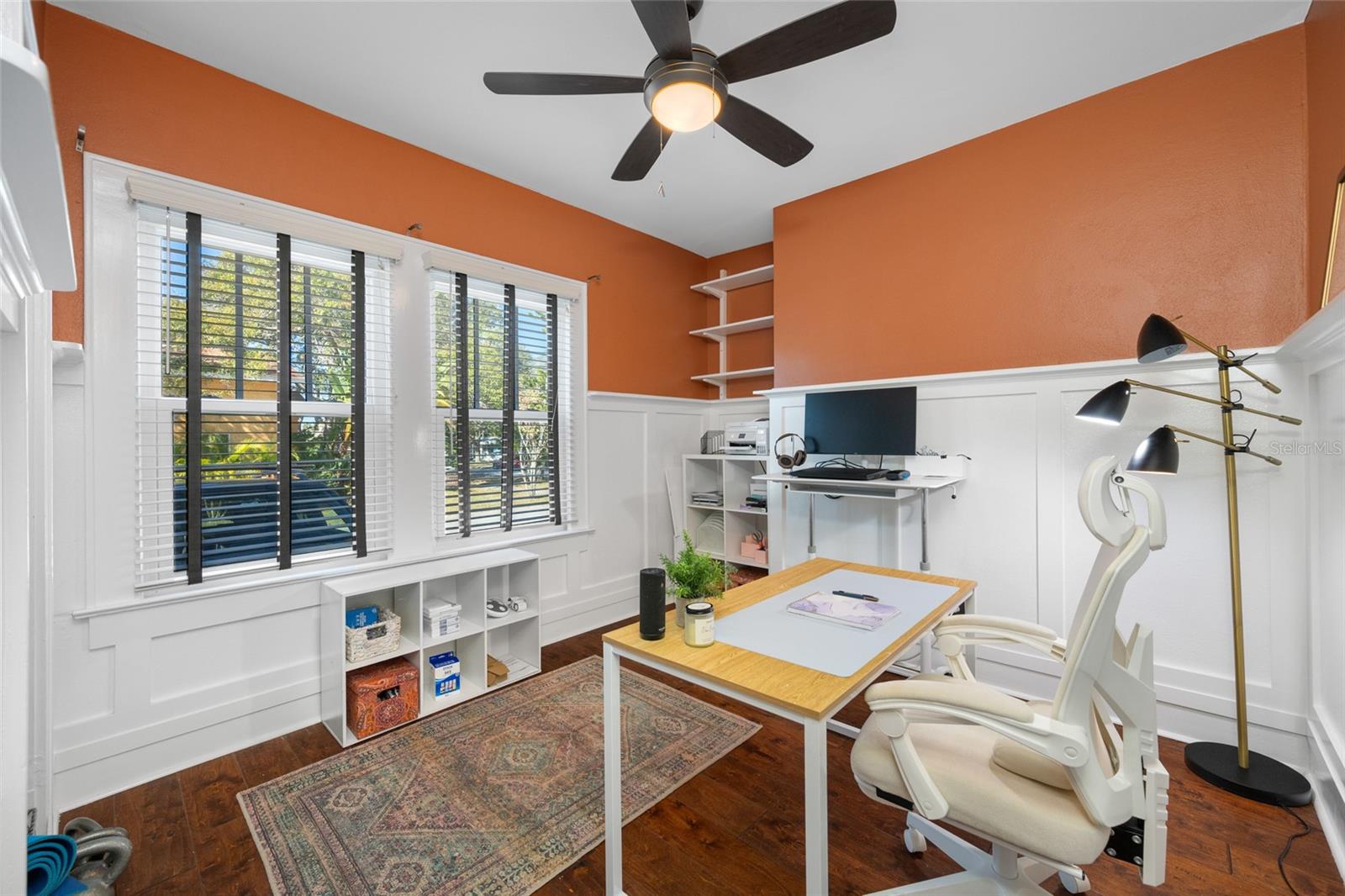 Image 24 of 66 For 1101 Granada Street