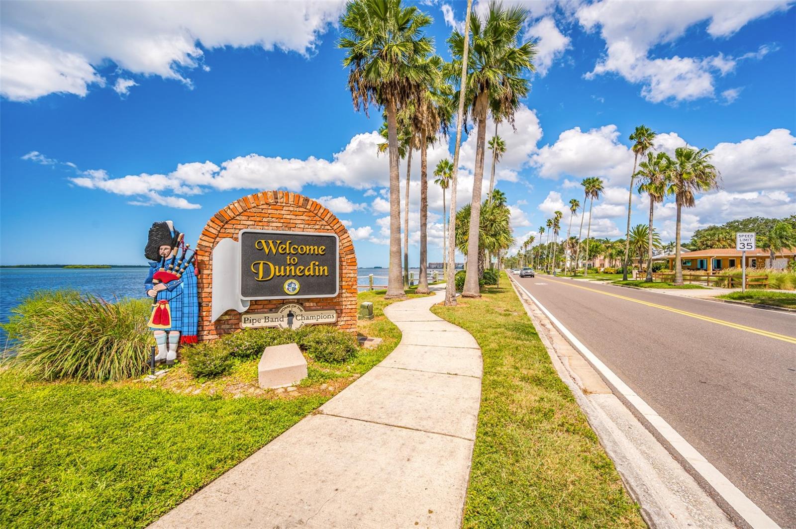 Image 54 of 66 For 1101 Granada Street