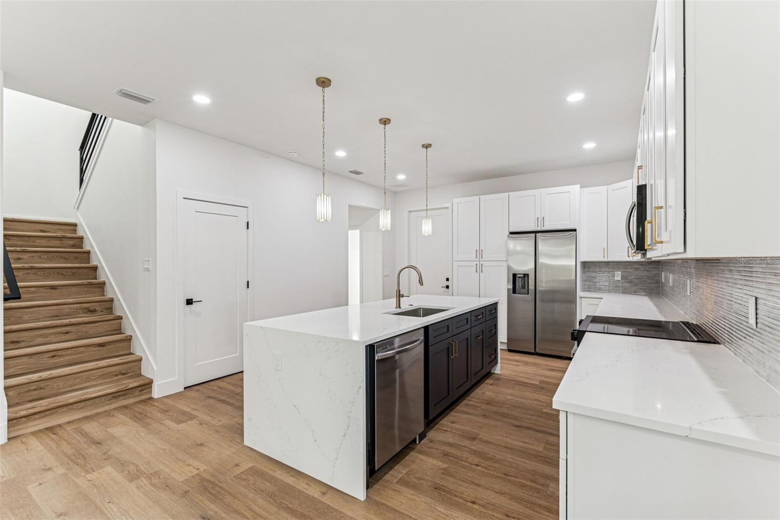 Image 10 of 49 For 2905 21st Street