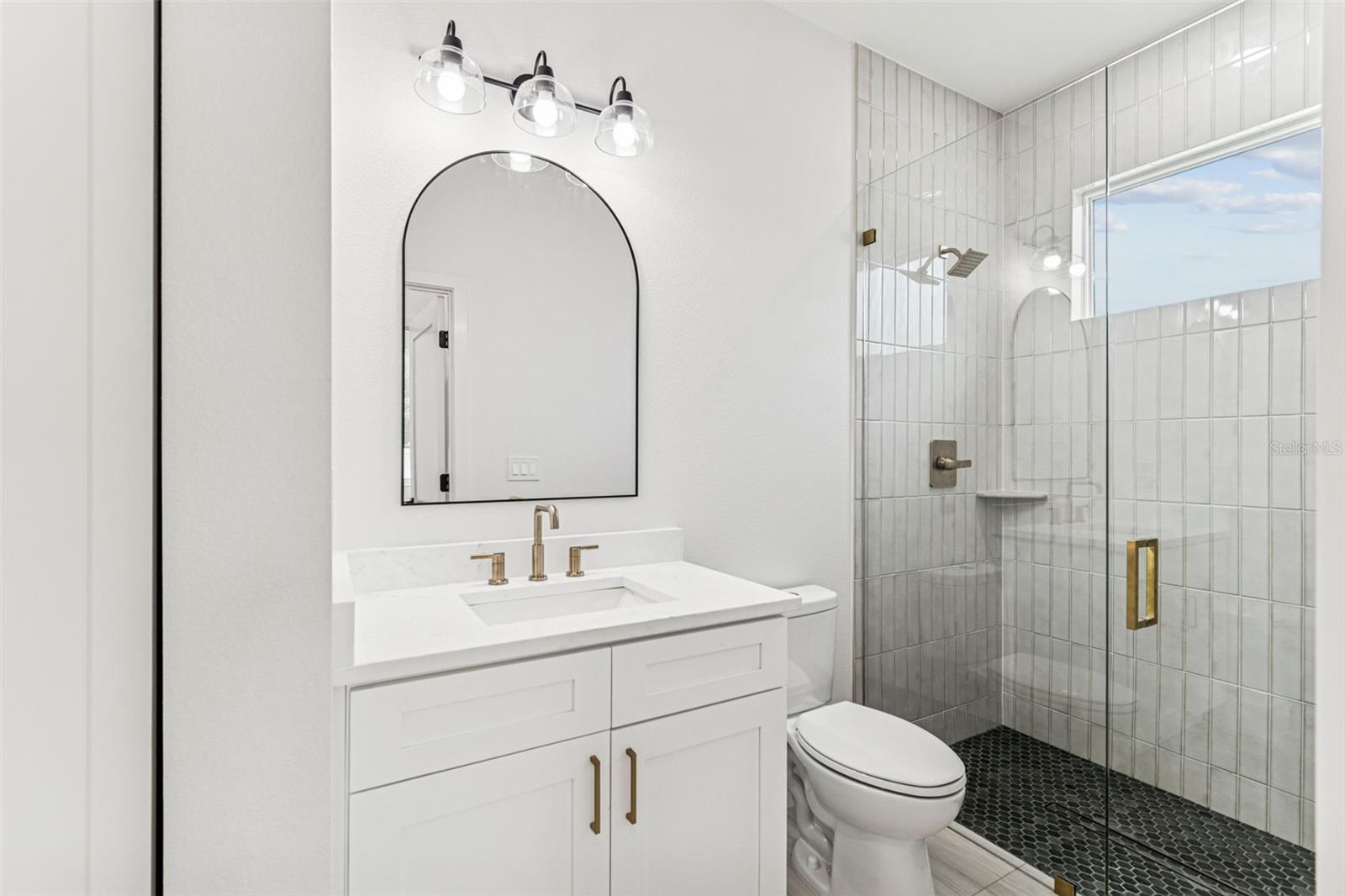 Image 13 of 49 For 2905 21st Street