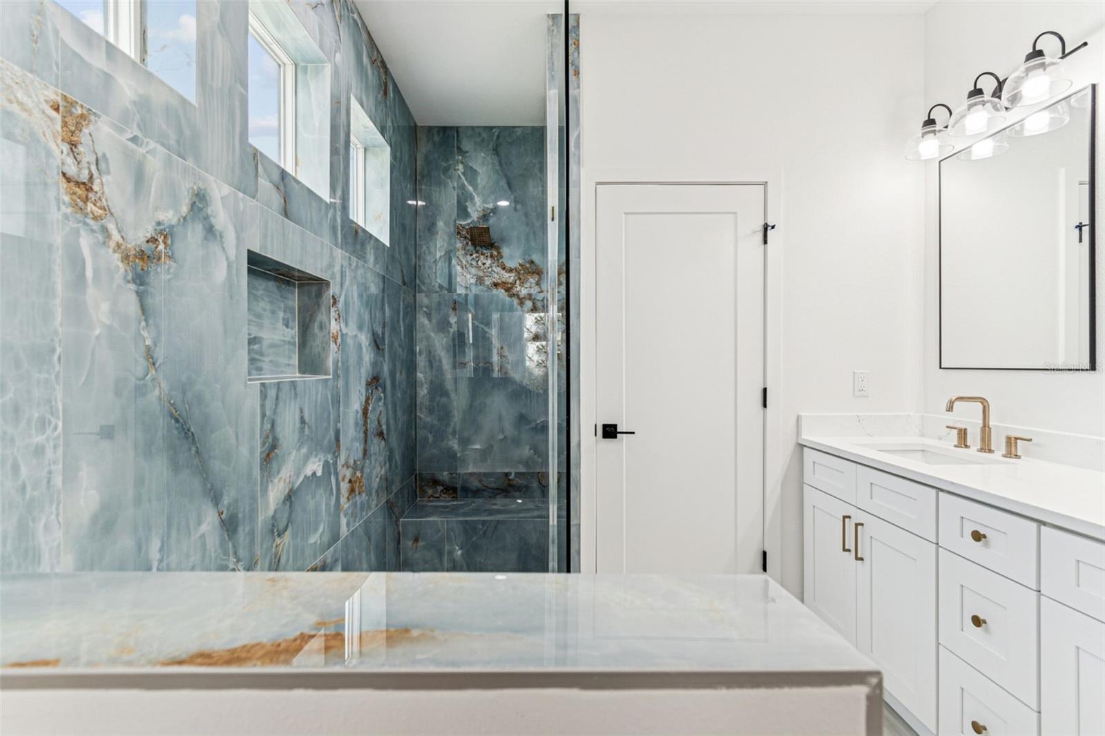 Image 35 of 49 For 2905 21st Street