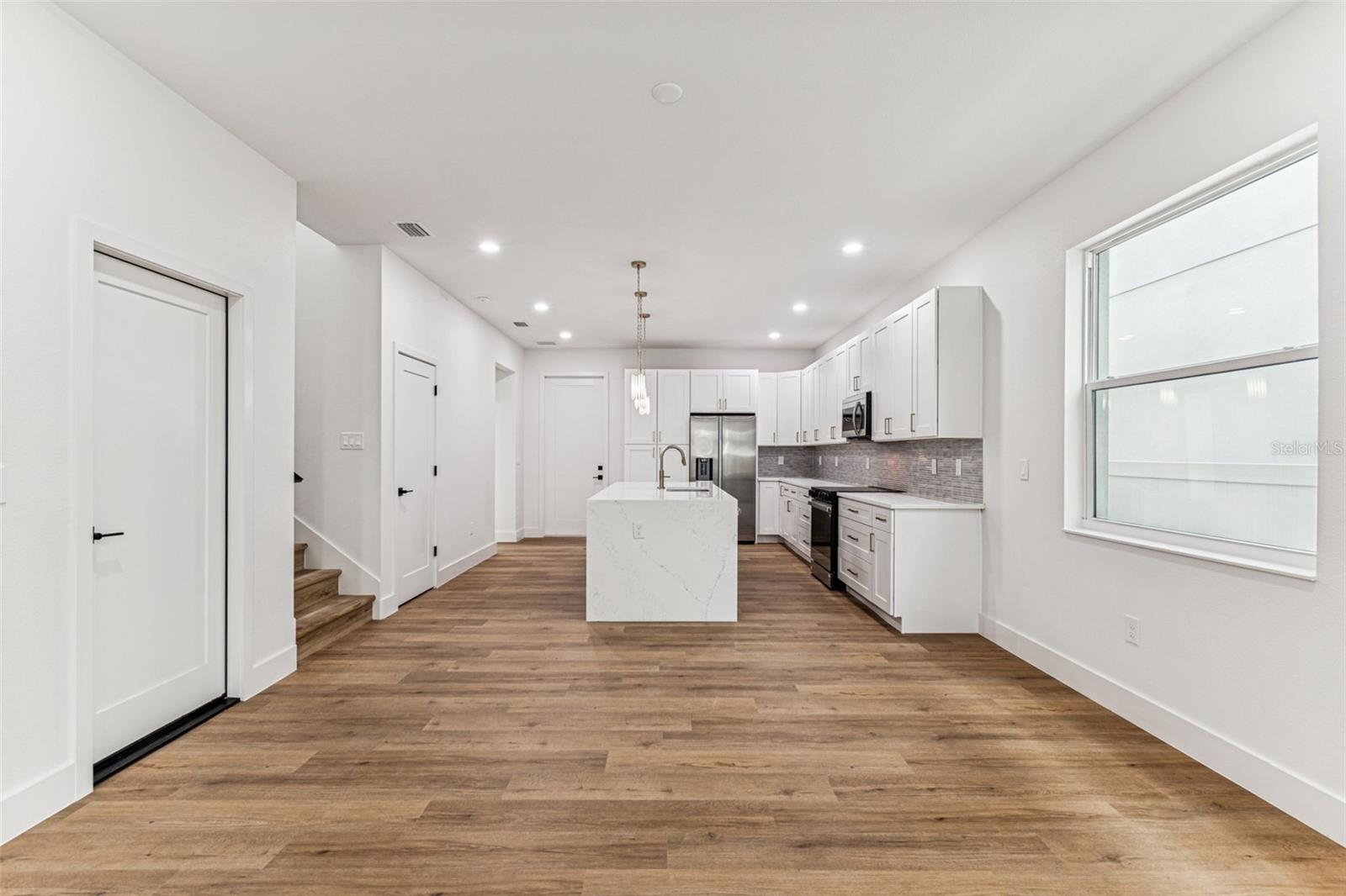 Image 5 of 49 For 2905 21st Street